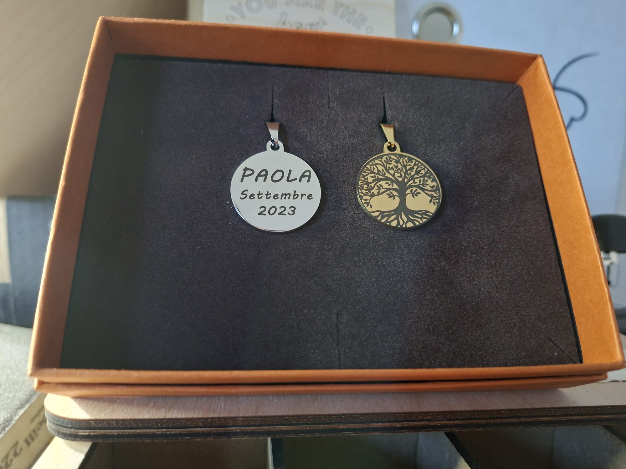 Collana personalizzata in acciaio incisa - immagine 2