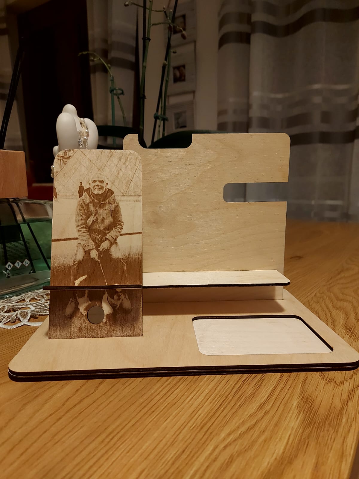 Dock da Scrivania in Legno Personalizzabile - immagine 8